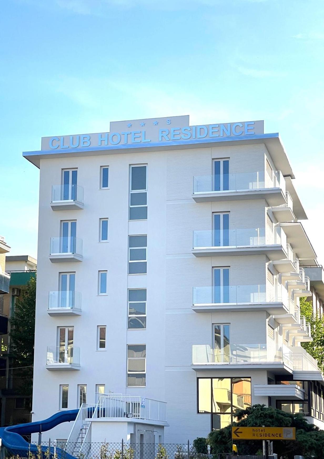 Clubhotel Residence 체제나티코 외부 사진